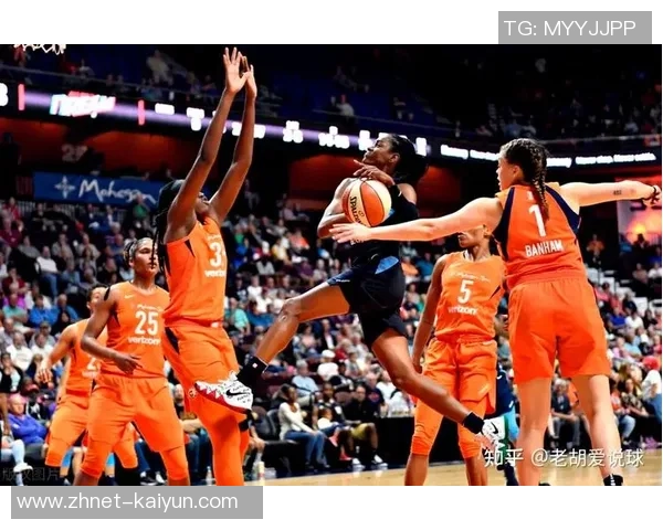 康太阳与风暴的精彩对决比分揭晓,谁能在赛场上笑到最后 康太阳与风暴的精彩对决比分揭晓,谁能在赛场上笑到最后